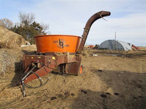 hay grinder for skid steer|Roto.